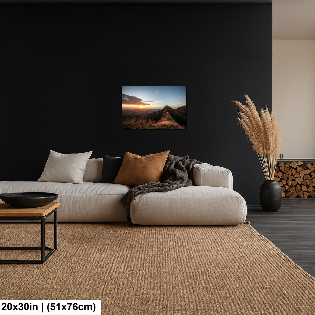 Panamanian sunrise at El Pichacho de Ola